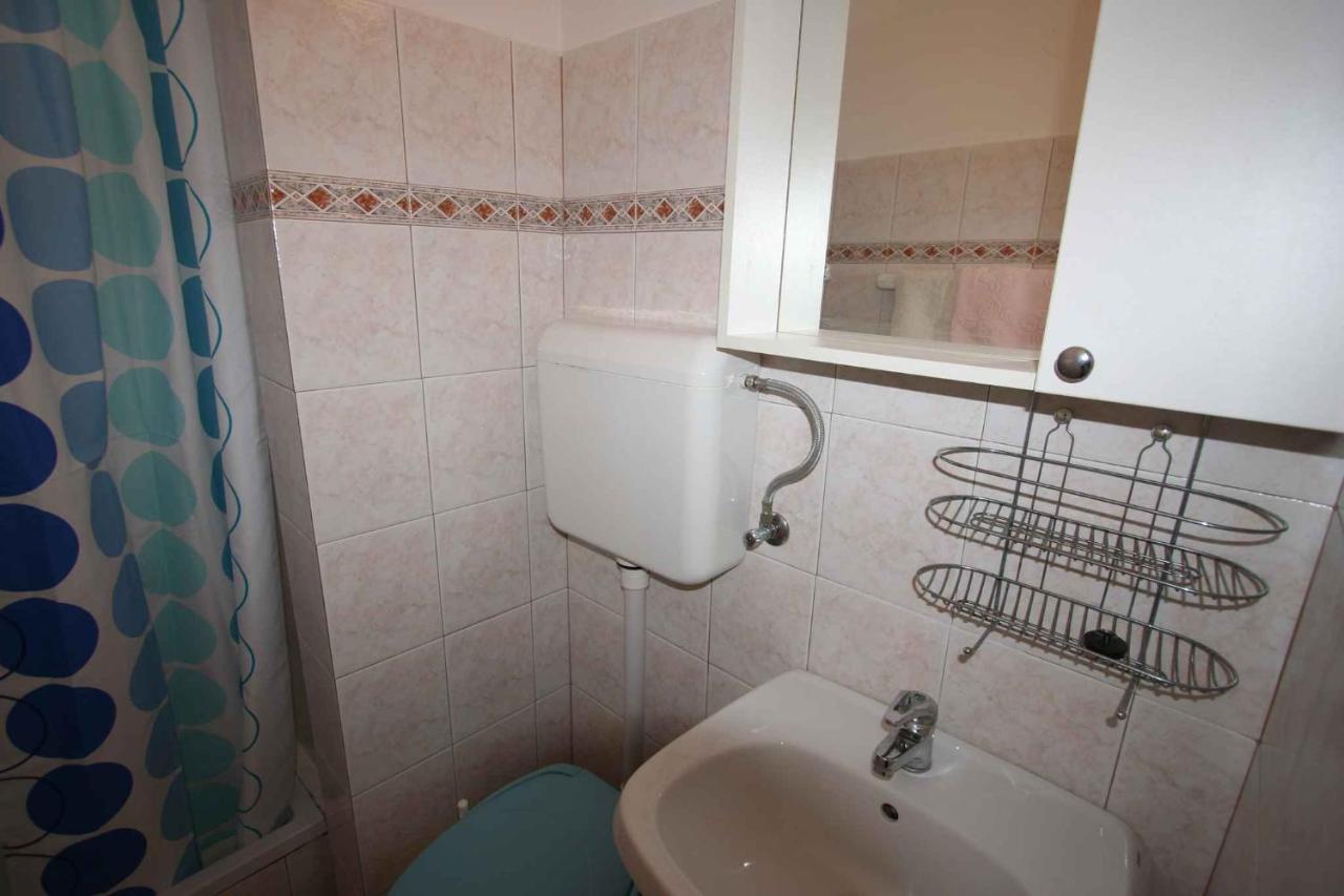 Apartment In Silo/Insel Krk 14533 Dış mekan fotoğraf